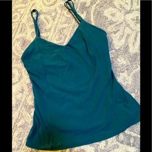 Lululemon tank top 💚💙